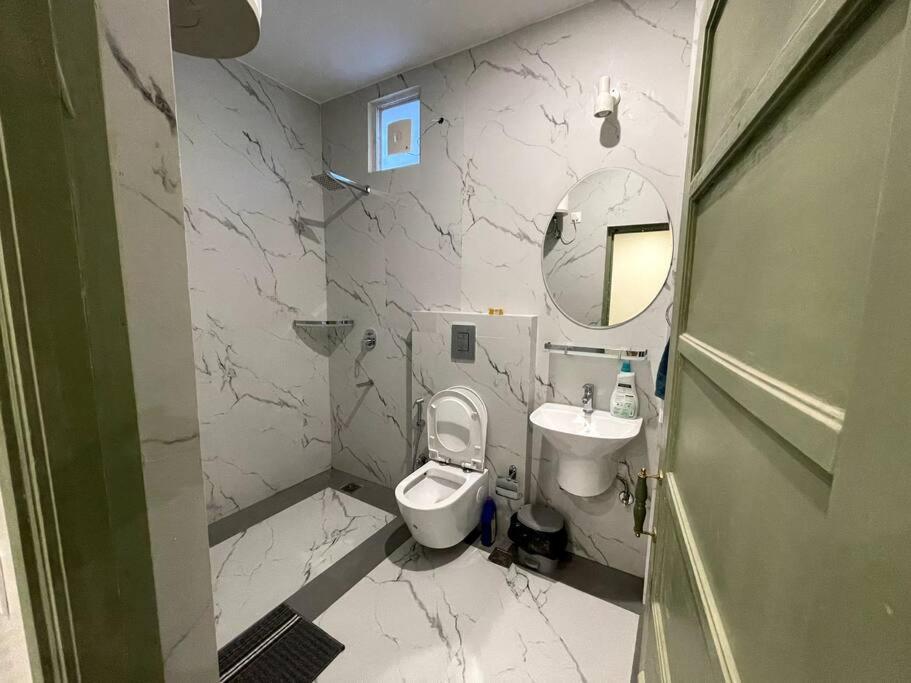 Apartament Imperial Nowe Delhi Zewnętrze zdjęcie